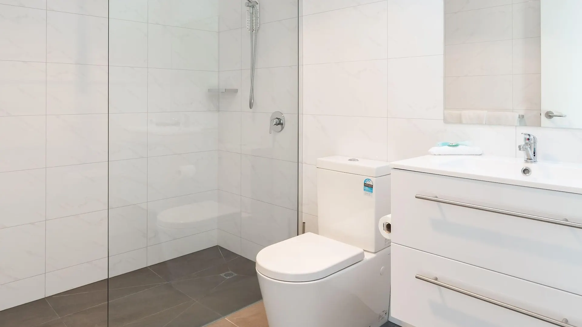 Mayfair Plaza Motel And Apartments Hobart 4*,