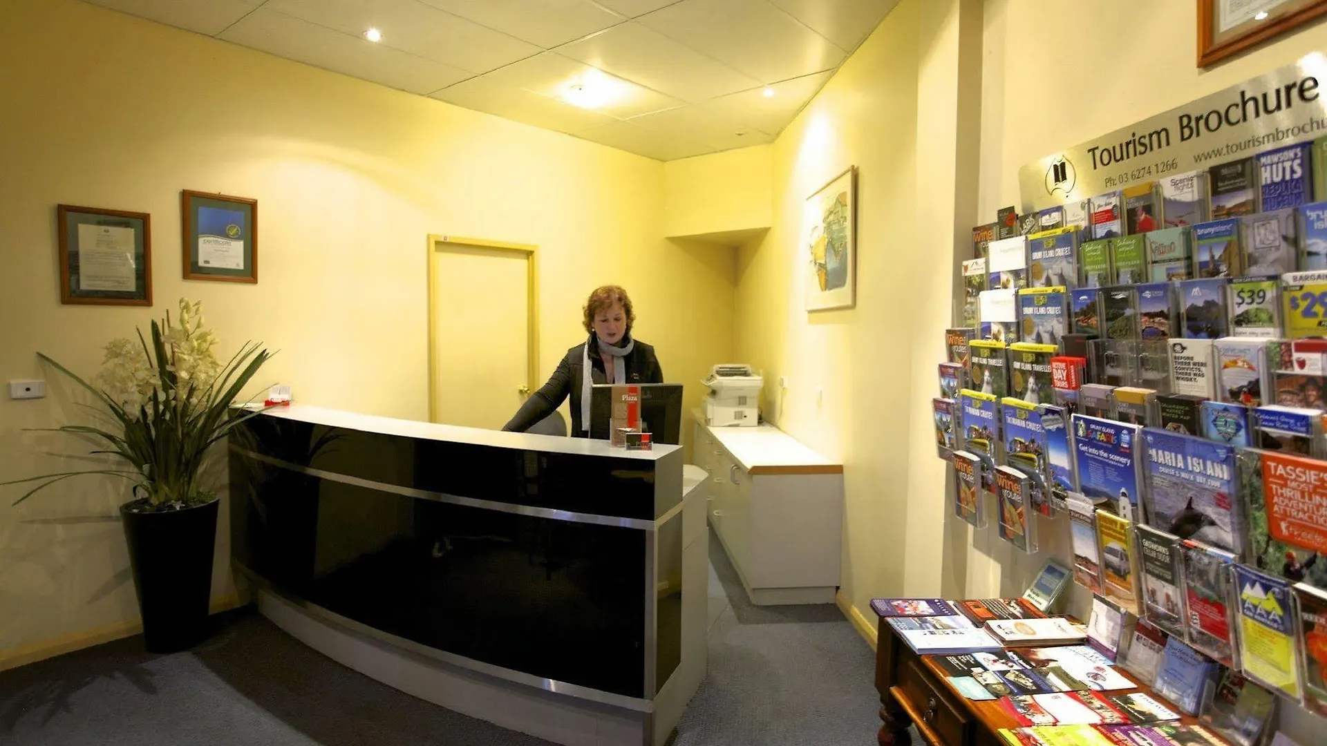 Mayfair Plaza Motel And Apartments Hobart