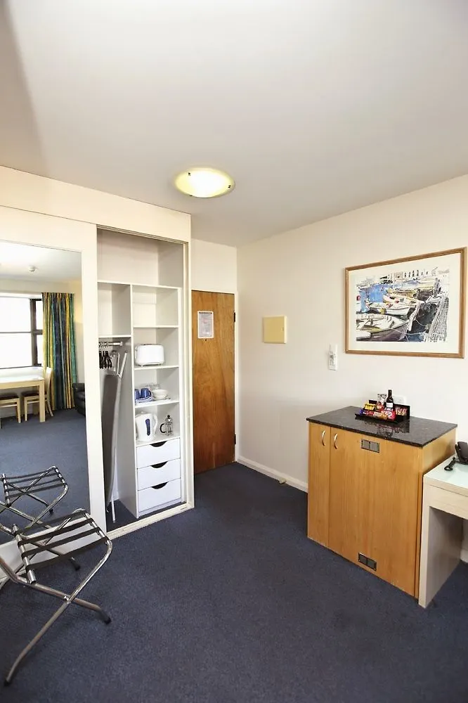 Mayfair Plaza Motel And Apartments Hobart